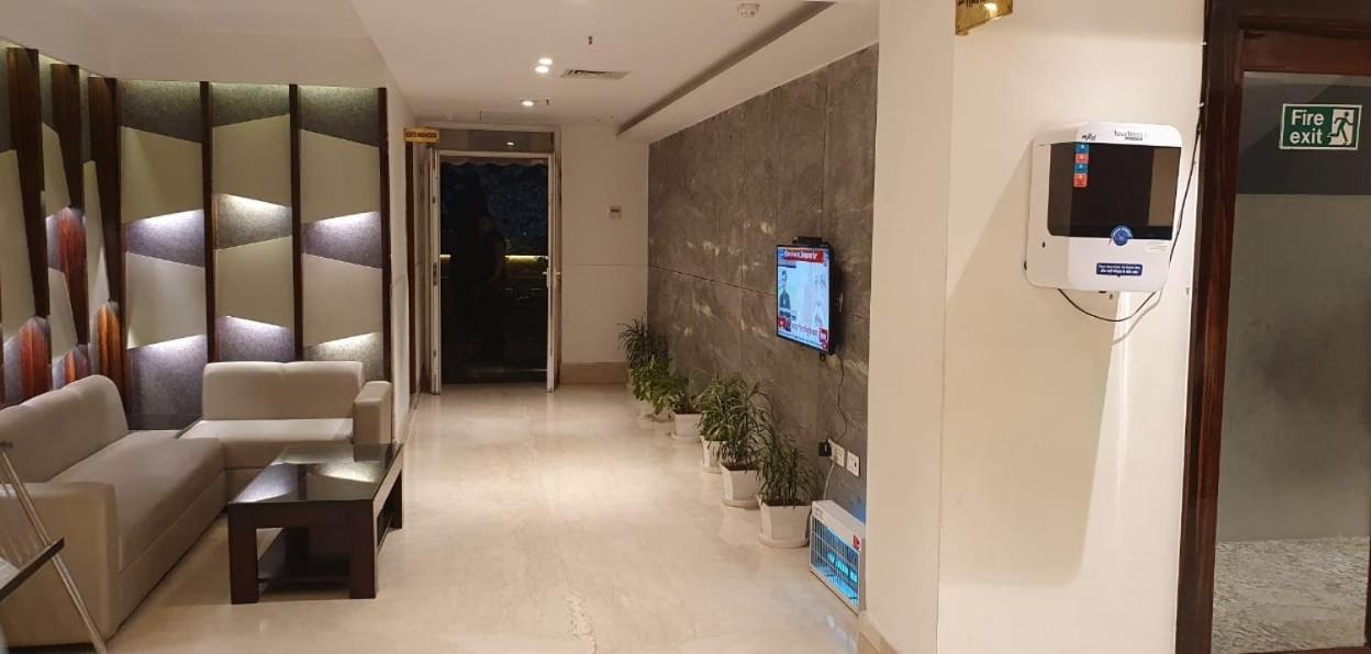 The Orlov Hotel Panipat Экстерьер фото