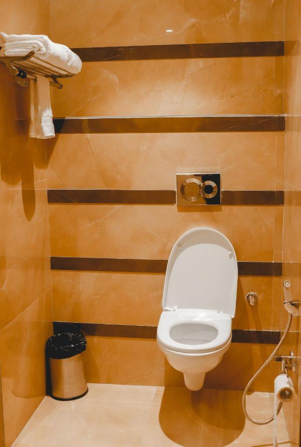 The Orlov Hotel Panipat Экстерьер фото