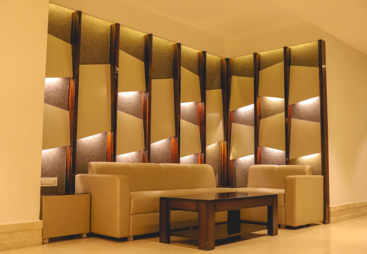 The Orlov Hotel Panipat Экстерьер фото